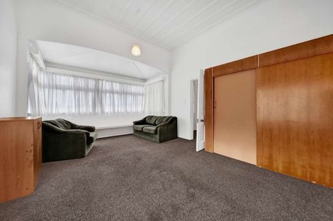 Photo of property in 3 Victoria Street, Hawera, 4610