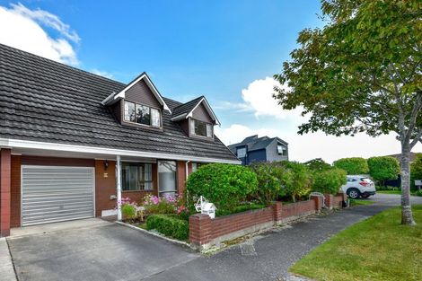 Photo of property in 19 Brogar Place, Casebrook, Christchurch, 8051