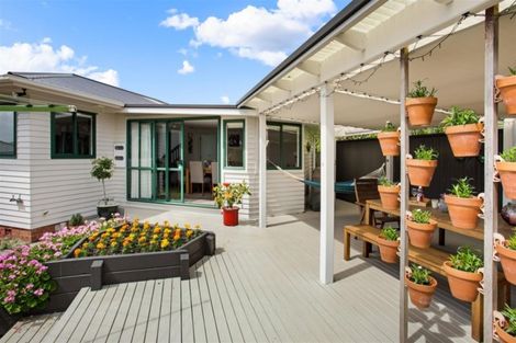 Photo of property in 22a/1 Tomo Street, New Lynn, Auckland, 0600