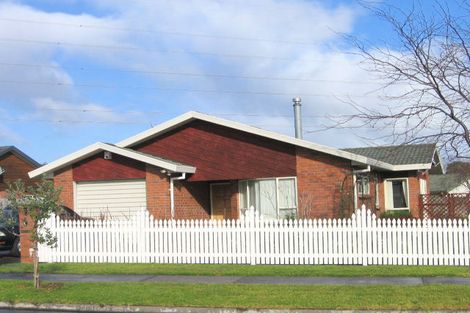 Photo of property in 15 Dulwich Place, Burswood, Auckland, 2013