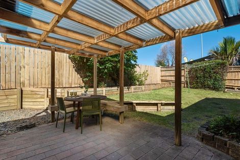 Photo of property in 5 Fearnley Grove, Albany, Auckland, 0632