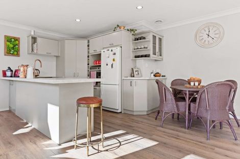 Photo of property in 16a Princes Street, Cambridge, 3434