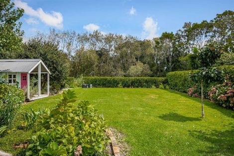 Photo of property in 12 Trigg Road, Huapai, Kumeu, 0810