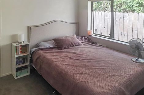 Photo of property in 128a Gloucester Road, Manurewa, Auckland, 2102