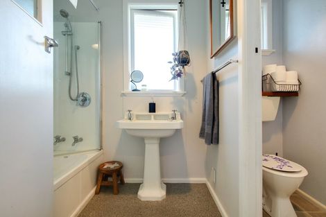 Photo of property in 89 Taradale Road, Onekawa, Napier, 4110