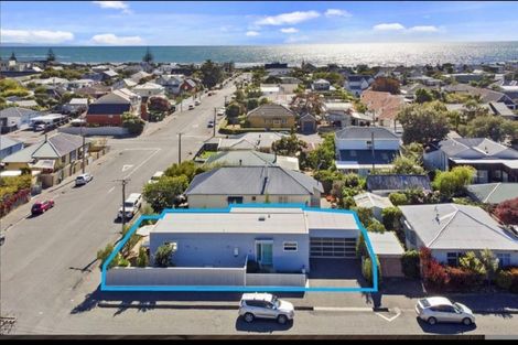 Photo of property in 33 Stoke Street, Sumner, Christchurch, 8081