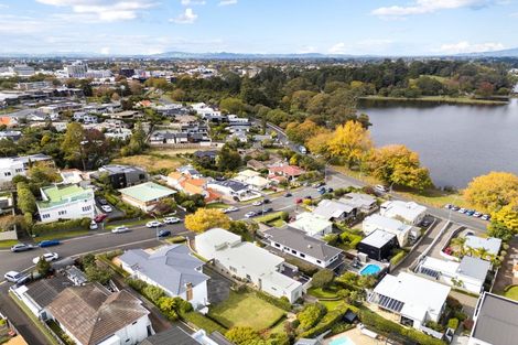 Photo of property in 6 Fowlers Avenue, Frankton, Hamilton, 3204
