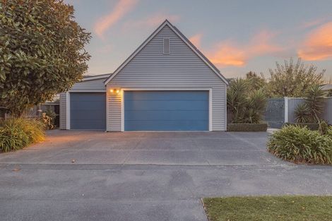 Photo of property in 10 Wakatu Avenue, Moncks Bay, Christchurch, 8081