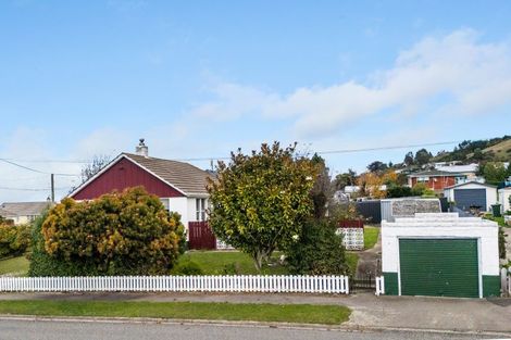 Photo of property in 18 Mclean Street, Oamaru North, Oamaru, 9400