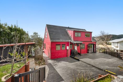 Photo of property in 12 Roman Close, Silverstream, Upper Hutt, 5019