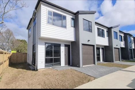 Photo of property in 425a Great South Road, Opaheke, 2113