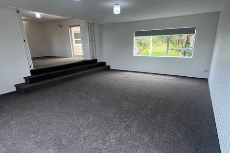 Photo of property in 63 Litten Road, Cockle Bay, Auckland, 2014