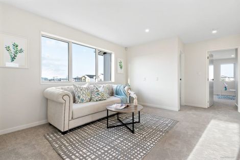 Photo of property in 16 Toanui Road, Hobsonville, Auckland, 0616