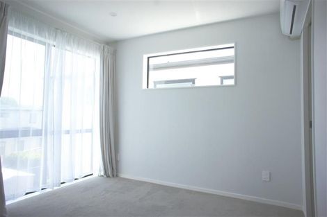 Photo of property in 42 Toanui Road, Hobsonville, Auckland, 0616