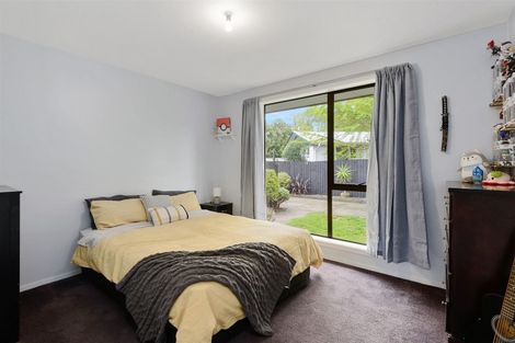 Photo of property in 91 Oakhampton Street, Hornby, Christchurch, 8042