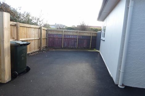 Photo of property in 4 Croziers Road, St Albans, Christchurch, 8052