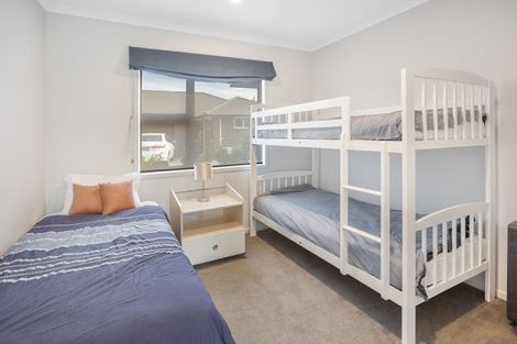 Photo of property in 1 Bravo Place, Whitianga, 3510