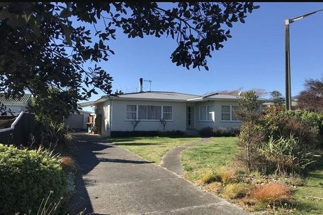 Photo of property in 15 Keats Crescent, Stoke, Nelson, 7011