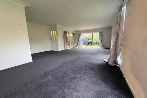 Photo of property in 68 Woodside Road, Massey, Auckland, 0614
