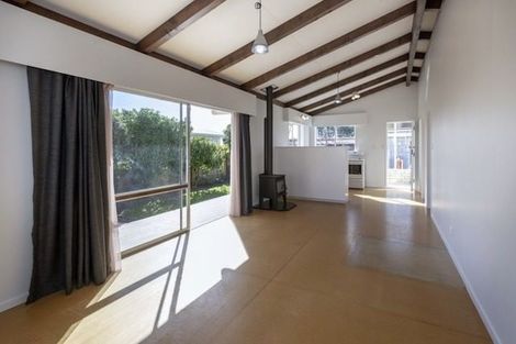 Photo of property in 56 Toi Street, Otaki Beach, Otaki, 5512