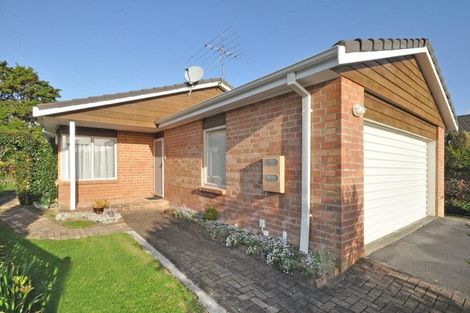 Photo of property in 13 The Grove, Red Beach, 0932