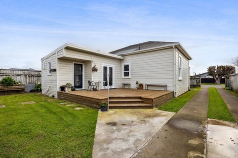Photo of property in 22 Milmoe Street, Hawera, 4610