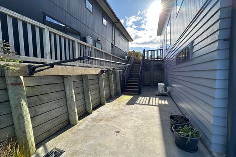 Photo of property in 34 Epic Way, Newlands, Wellington, 6037