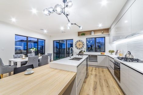 Photo of property in 15 Kearns Drive, Hobsonville, Auckland, 0616