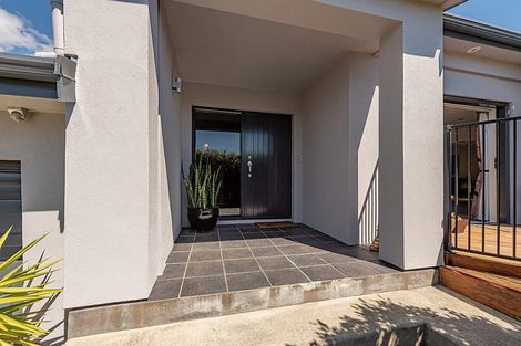 Photo of property in 11 Port Lane, Whitby, Porirua, 5024