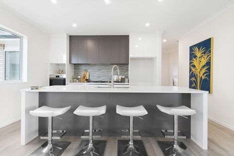 Photo of property in 3 Melgran Avenue, Papakura, 2110