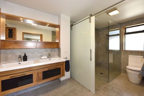 Photo of property in 12 Overdale Drive, Cashmere, Christchurch, 8022