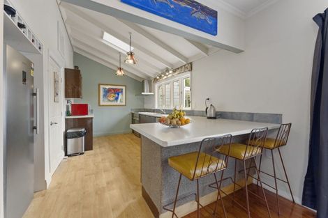 Photo of property in 1 Oriel Place, Levin, 5510