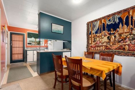 Photo of property in 42f2- Ebdentown Street, Ebdentown, Upper Hutt, 5018