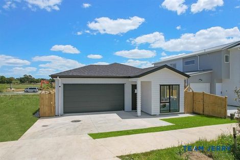 Photo of property in 107 Bellfield Road, Opaheke, Papakura, 2113