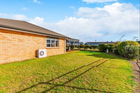 Photo of property in 11 Marshall Close, Motuoapa, Turangi, 3382