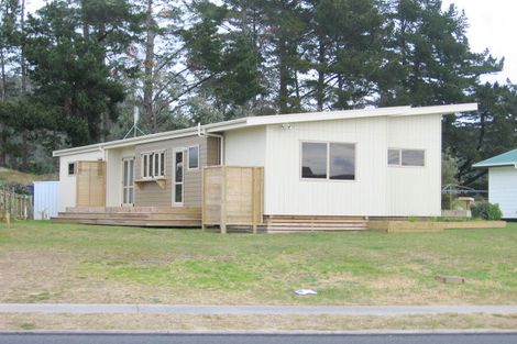 Photo of property in 136 Mayfair Avenue, Whangamata, 3620