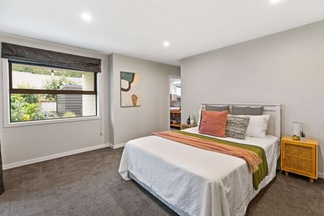 Photo of property in 16 Kilsby Place, Levin, 5510