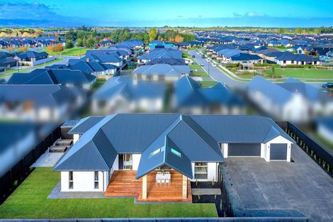 Photo of property in 5 Migratory Lane, Rolleston, 7615