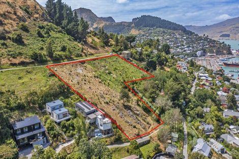 Photo of property in 9 Harmans Road, Lyttelton, 8082
