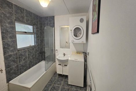 Photo of property in 1/57 Carrington Street, Lower Vogeltown, New Plymouth, 4310