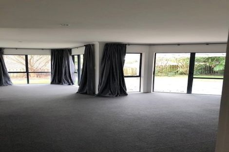 Photo of property in 35 Amberley Crescent, Bethlehem, Tauranga, 3110