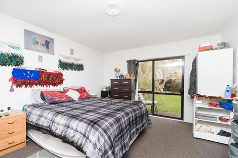 Photo of property in 32 Cambridge Street, Milson, Palmerston North, 4414