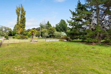 Photo of property in 332 Kuku East Road, Kuku, Manakau, 5570