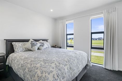 Photo of property in 21 Goldie Drive, Rangiora, 7400