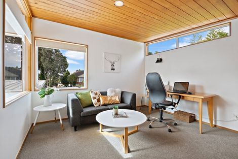 Photo of property in 190a Hutchinson Avenue, New Lynn, Auckland, 0600