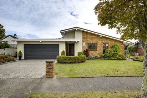 Photo of property in 2/30 Ngarimu Crescent, Taradale, Napier, 4112