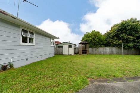 Photo of property in 31 Rosehill Drive, Rosehill, Papakura, 2113