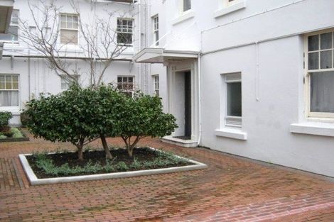 Photo of property in Blythswood Flats, 29/3f Aro Street, Aro Valley, Wellington, 6021
