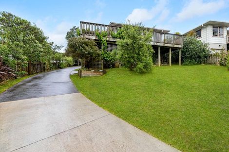 Photo of property in 19 Rautawhiri Road, Helensville, 0800