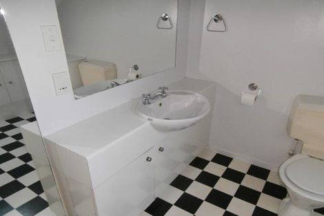 Photo of property in 2/238 Edgeware Road, Edgeware, Christchurch, 8013